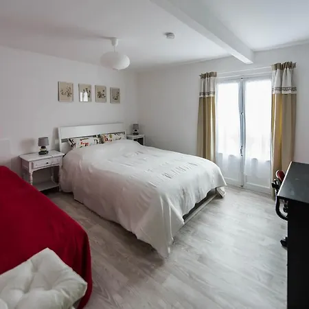 Ecrin De Fleurs Et Verdure Holiday home
