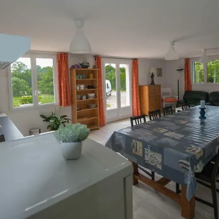 Ecrin De Fleurs Et Verdure *