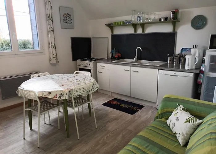 Ecrin De Fleurs Et Verdure *