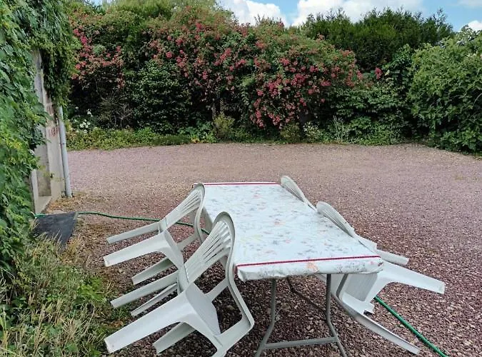 Ecrin De Fleurs Et Verdure Hébergement de vacances Sept-vents